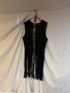 Women's Western Black Faux Suede Fringe Vest with Decorative Belt